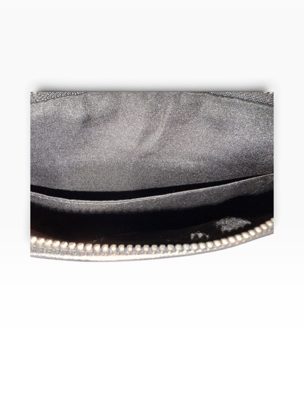 Violet Ray Pewter Metallic I’m Kind of a Big Deal Clutch Wristlet NWT - Picture 7 of 10